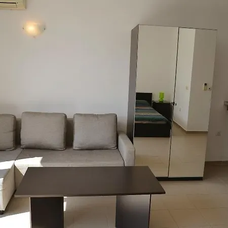 Studio In Cote D'azur Apartment
